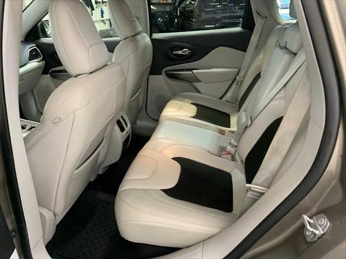 2021 Jeep Cherokee Latitude Plus