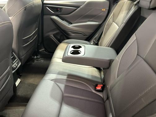 Crystal Black Silica 2025 Subaru Forester Wilderness