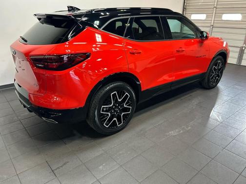 Habanero Orange 2026 Chevrolet Blazer RS