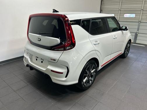 Snow White Pearl 2020 Kia Soul GT-Line