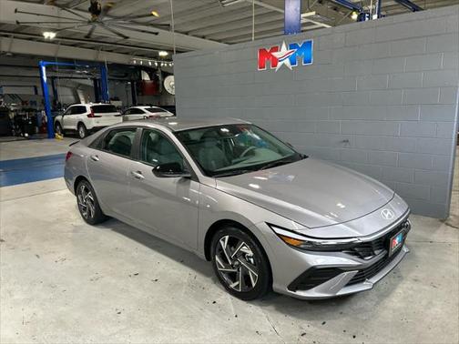 2025 Hyundai ELANTRA Sport