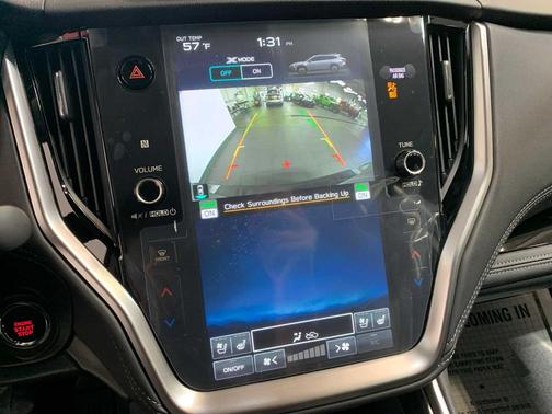 2025 Subaru Outback Touring XT