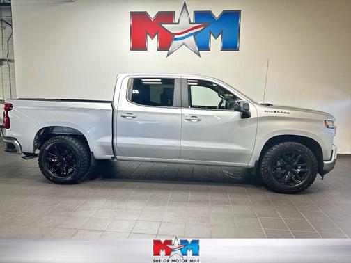 Silver Ice Metallic 2021 Chevrolet Silverado 1500 LT