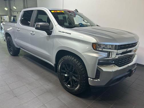 Silver Ice Metallic 2021 Chevrolet Silverado 1500 LT