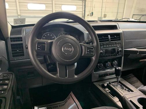 2011 Jeep Liberty Sport