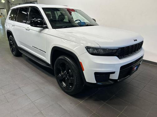 Bright White Clearcoat 2021 Jeep Grand Cherokee L Altitude