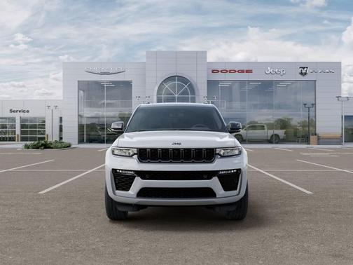 Bright White Clearcoat 2026 Jeep Grand Cherokee Summit