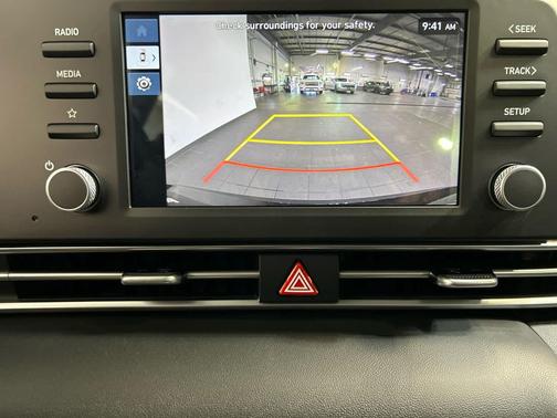 Abyss Black 2026 Hyundai ELANTRA SE