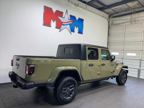 2025 Jeep Gladiator Sport S