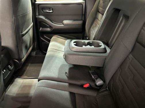 Glacier White 2022 Nissan Frontier PRO-4X