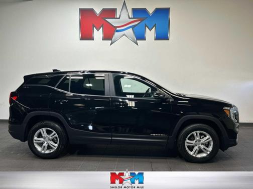 Ebony Twilight Metallic 2024 GMC Terrain SLE