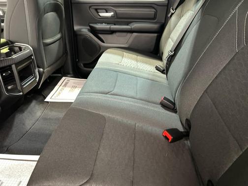 Granite Crystal Metallic Clearcoat 2026 RAM 1500 Express