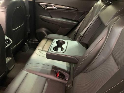 2023 Buick Envision Essence AWD