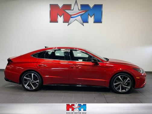 2021 Hyundai SONATA SEL Plus