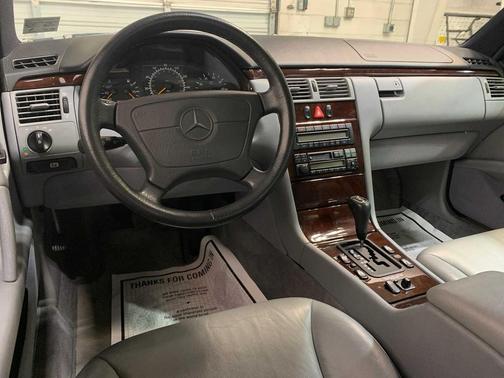 1998 Mercedes-Benz E-Class AWD