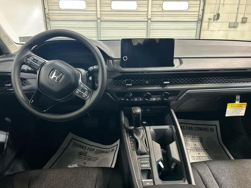 Platinum White Pearl 2026 Honda Accord SE
