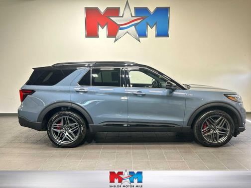 VAPOR BLUE 2025 Ford Explorer ST-Line