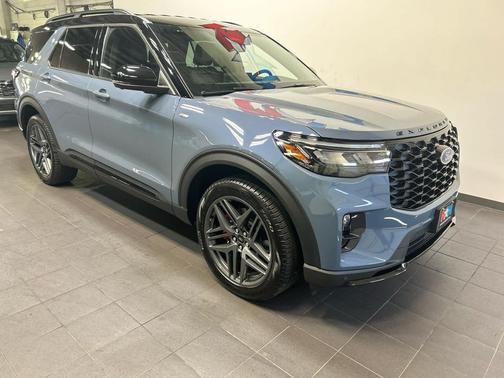 VAPOR BLUE 2025 Ford Explorer ST-Line