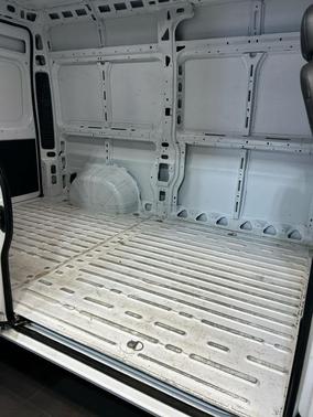 Bright White Clearcoat 2024 RAM ProMaster 2500 Tradesman
