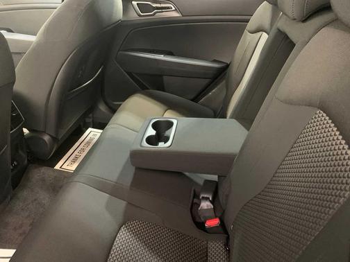 2026 Kia Sportage SX Turbo