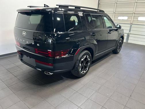 Phantom Black 2026 Hyundai SANTA FE SEL 2.4