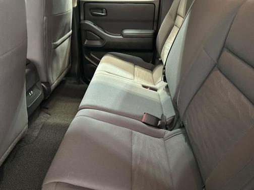 Super Black 2023 Nissan Frontier S