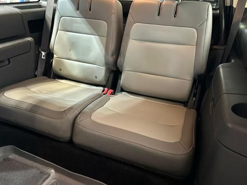 Magnetic 2019 Ford Flex SEL