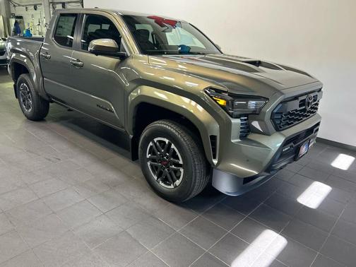 Bronze Oxide 2026 Toyota Tacoma TRD Sport
