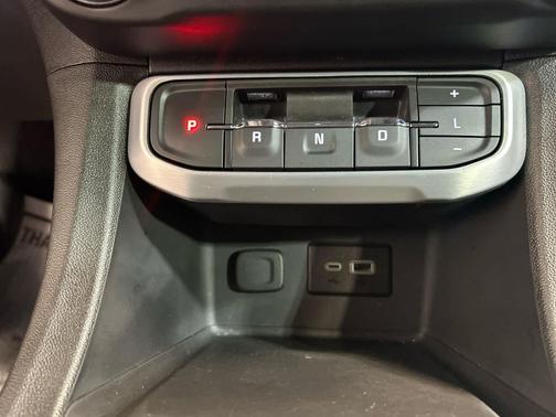 Summit White 2023 GMC Acadia AWD SLE