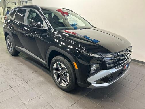 Phantom Black 2026 Hyundai TUCSON SEL
