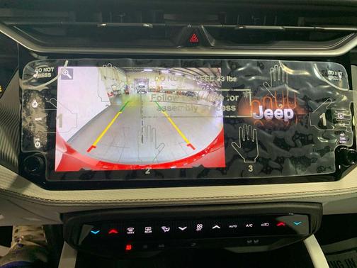 Red Hot Pearlcoat 2026 Jeep Cherokee Limited