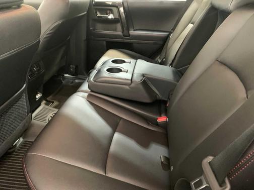 2022 Toyota 4Runner TRD Off Road Premium