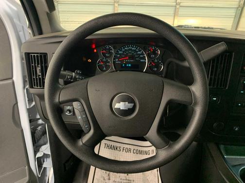 2024 Chevrolet Express 2500 RWD 2500 Regular Wheelbase WT