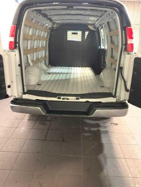 2024 Chevrolet Express 2500 RWD 2500 Regular Wheelbase WT