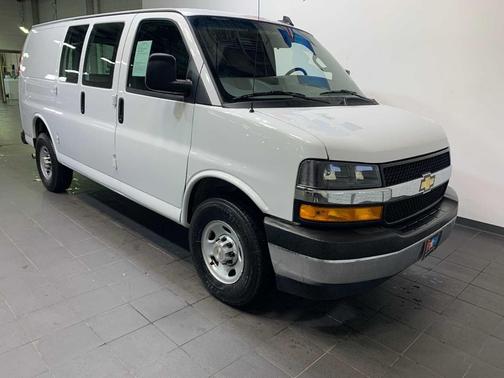 2024 Chevrolet Express 2500 RWD 2500 Regular Wheelbase WT