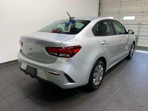 2022 Kia Rio LX