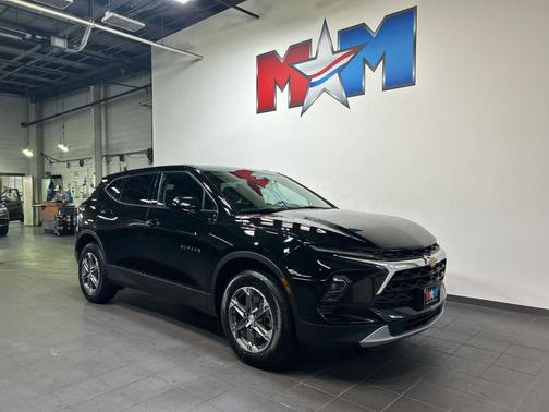 Black 2025 Chevrolet Blazer 2LT