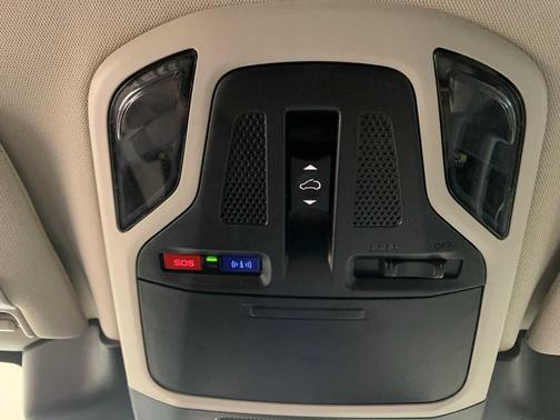 Crystal Black Silica 2024 Subaru Outback Premium