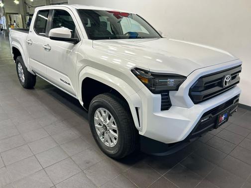 Ice Cap 2026 Toyota Tacoma SR5