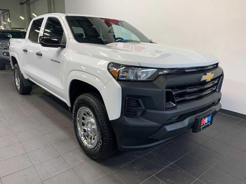 2024 Chevrolet Colorado WT