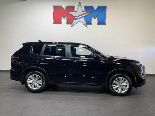 2025 Mitsubishi Outlander ES 2.5 S-AWC