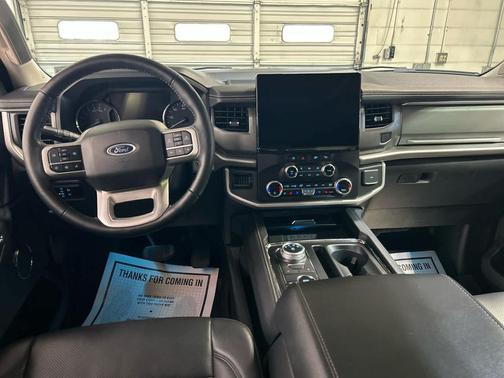 Iconic Silver Metallic 2024 Ford Expedition XLT