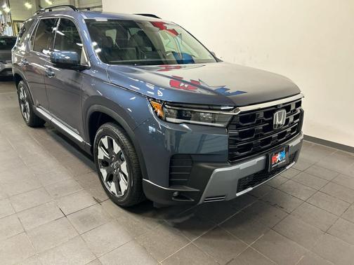 Smoke Blue Pearl 2026 Honda Pilot Touring 8-Passenger