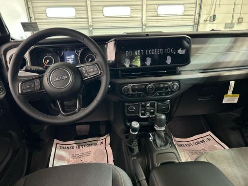 Black Clearcoat 2026 Jeep Gladiator Sport S