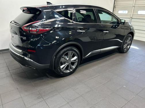 Magnetic Black Pearl 2021 Nissan Murano Platinum Intelligent AWD