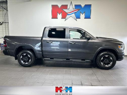 Granite Crystal Metallic Clearcoat 2019 RAM 1500 Rebel