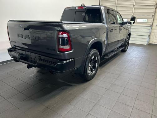 Granite Crystal Metallic Clearcoat 2019 RAM 1500 Rebel