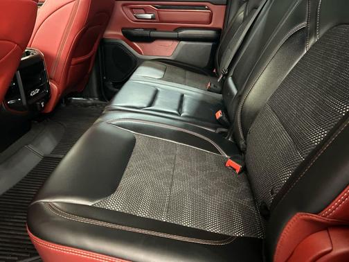 Granite Crystal Metallic Clearcoat 2019 RAM 1500 Rebel