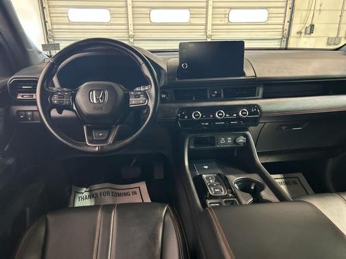 Radiant Red Metallic II 2025 Honda Pilot TrailSport