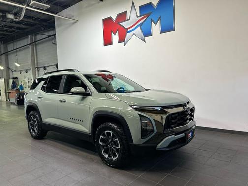 Cacti Green 2025 Chevrolet Equinox AWD ACTIV